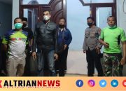 WARGA BATUAN GEMPAR, MAYAT PRIA DITEMUKAN MEMBUSUK DI RUMAH KONTRAKAN 8 WARGA BATUAN GEMPAR, MAYAT PRIA DITEMUKAN MEMBUSUK DI RUMAH KONTRAKAN