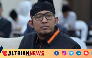 Bupati Sumenep Imbau Warga Tetap Tenang dan Waspada Pasca Gempa Susulan 37 Bupati Sumenep Imbau Warga Tetap Tenang dan Waspada Pasca Gempa Susulan