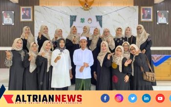 DWP RSUDMA Sumenep Peringati Maulid Nabi, Tekankan Peran Perempuan dalam Membangun Peradaban 8 IMG 20251023 WA00441