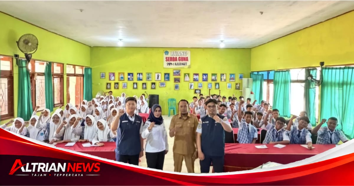 KSOP Kalianget Edukasi Pelajar SMPN 1 Kalianget tentang Keselamatan Pelayaran 6 IMG 20260915 WA00511