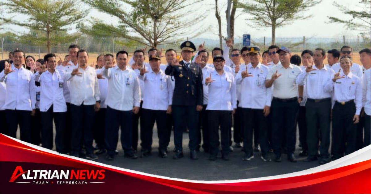 Harhubnas ke-55 di Sumenep, KSOP Kalianget Ikuti Upacara di Bandara Trunojoyo 6 IMG 20260924 WA0001