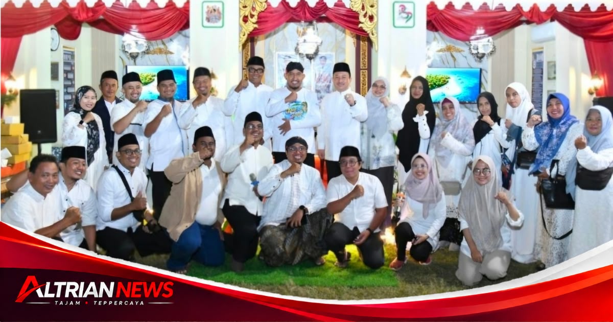 Stan Bappeda Sumenep pada Madura Night Vaganza 2026 dengan konsep Keraton dan Pendopo Sumenep.