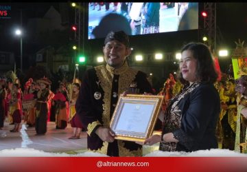 Prosesi Arya Wiraraja Meriahkan Hari Jadi Sumenep, Berpadu dengan Festival Musik Tong-Tong KEN 2026
